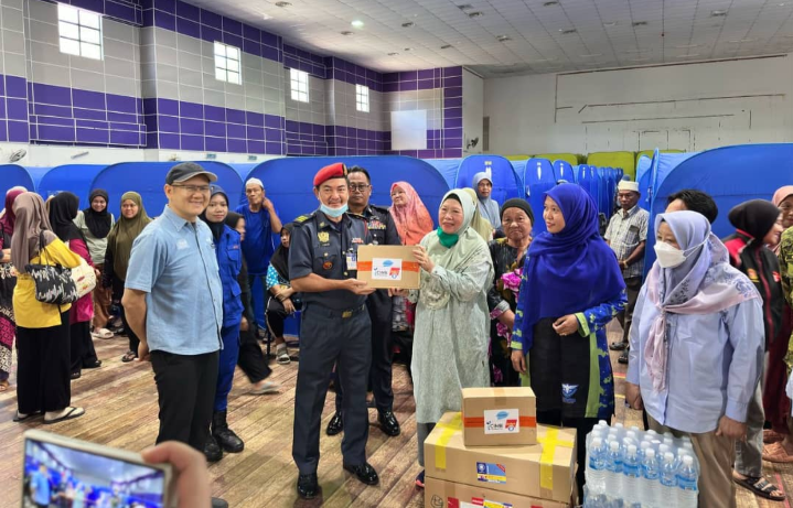 IDS hulur bantuan kepada mangsa banjir di Beaufort