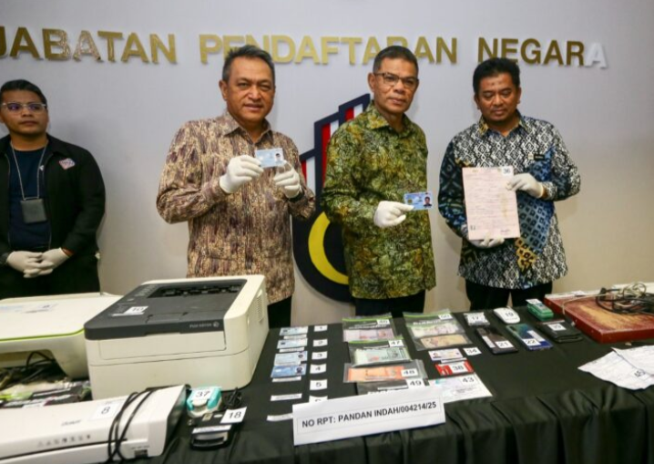 MyKad palsu dijual antara RM4,000 hingga RM5,000 – Saifuddin