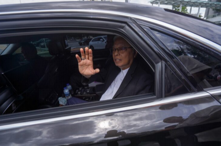 Ismail Sabri dipanggil semula Isnin ini – Azam Baki
