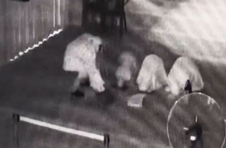 Polis buru suspek bertelekung curi beg tangan jemaah