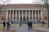 Harvard tawar pengajian percuma kepada pelajar susah