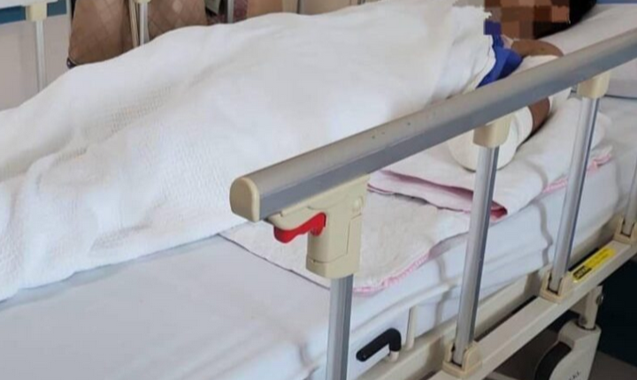 Pergelangan tangan dibuang angkara mercun