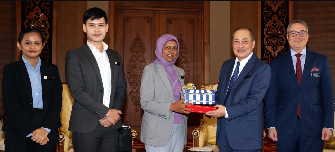 人權委會拜會首長