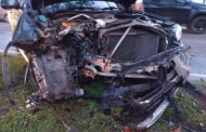 Lelaki nyaris maut kenderaan terbabas langgar pokok di KK