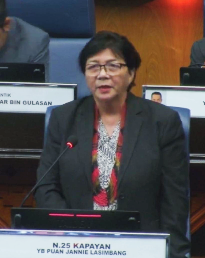 珍妮關注單親媽與違章屋區問題