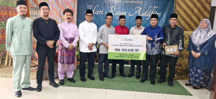 CIS serah zakat perniagaan RM100,000