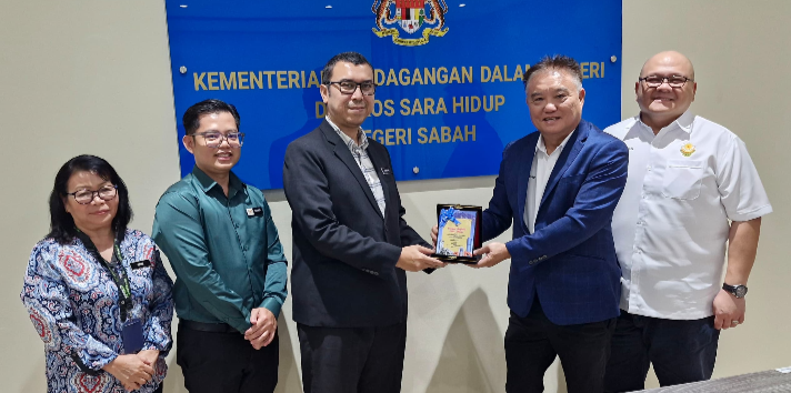 YPNM Sabah kunjungi Pengarah KPDN Sabah