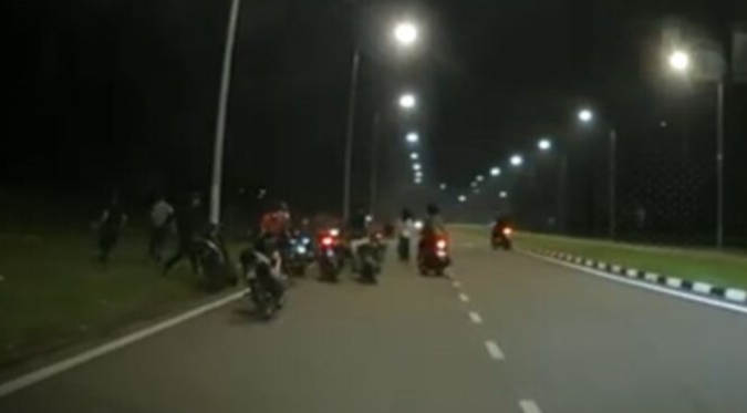 Lapan remaja ditahan pukul dua rakan seusia dengan besi