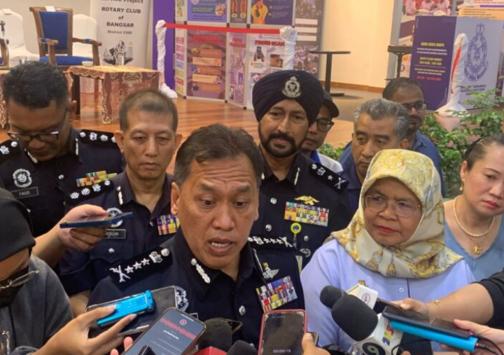 Dua mayat warga Singapura ditemukan mati di inap desa disahkan suami isteri