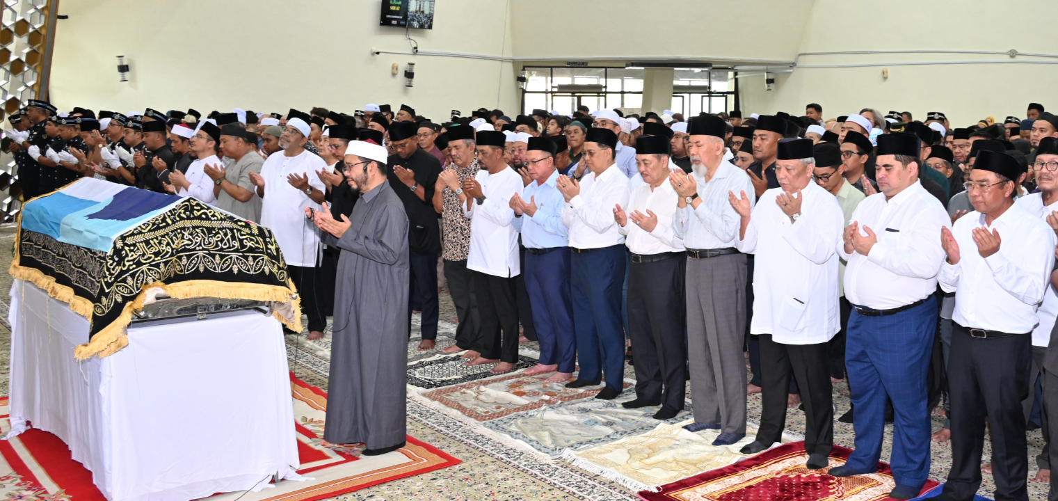 Majlis penghormatan terakhir Allahyarham Tun Ahmadshah