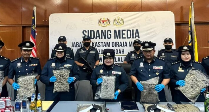 Sindiket guna ikrar palsu seludup bunga ganja ke Eropah