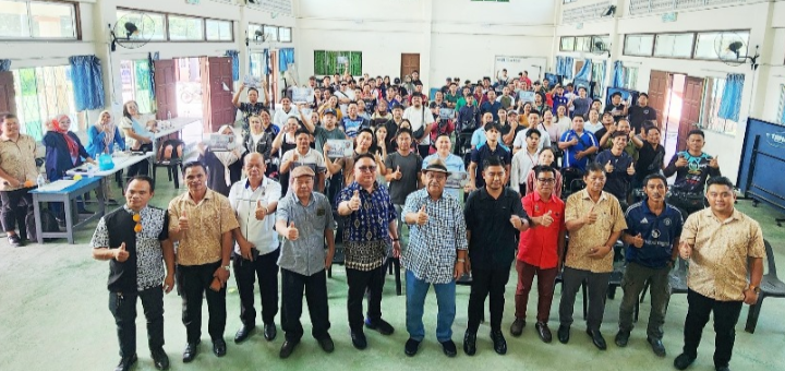 100 usahawan muda luar bandar terima bantuan keusahawanan