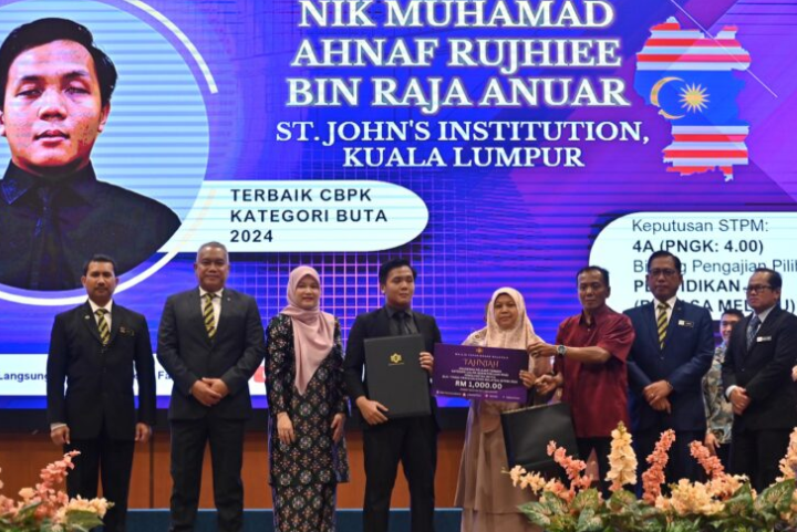 99.97 peratus calon layak terima sijil STPM 2024