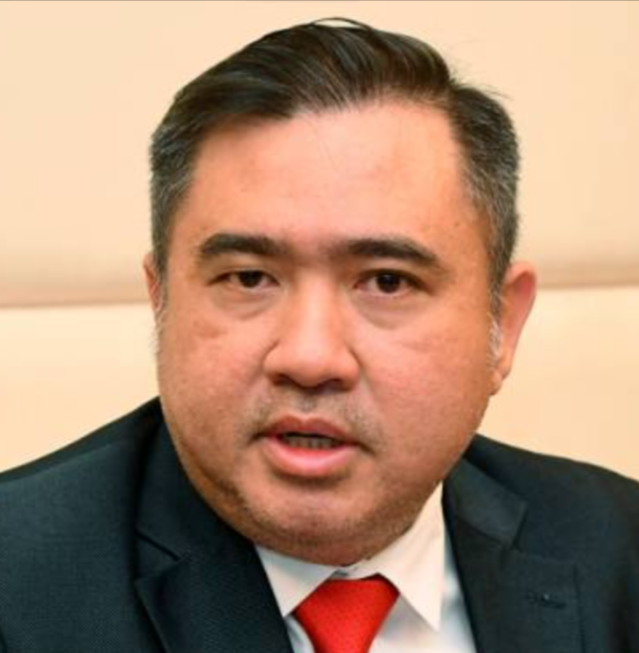 Orang ramai digalak ambil gambar lori, bas pandu laju