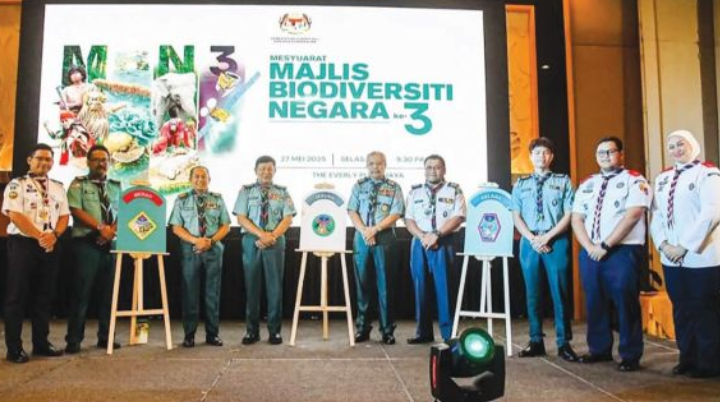 Persekutuan Pengakap dianugerah Lencana Kepandaian Biodiversiti