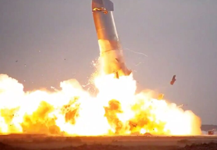 Serpihan roket masuk sempadan, Presiden Mexico ugut saman SpaceX