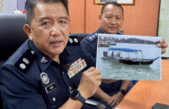 Bot pelancong terbalik, tiga termasuk dua kanak-kanak maut