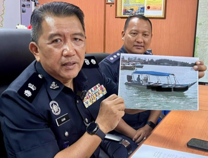 Bot pelancong terbalik, tiga termasuk dua kanak-kanak maut