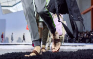 Sandal Prada dikecam ciplak warisan budaya India
