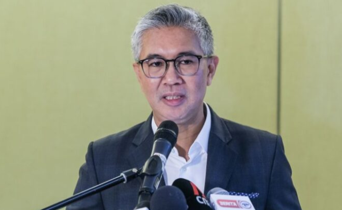 Perdagangan Malaysia berada di landasan untuk capai sasaran