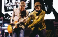 Peminat terbunuh selepas jatuh di konsert Oasis