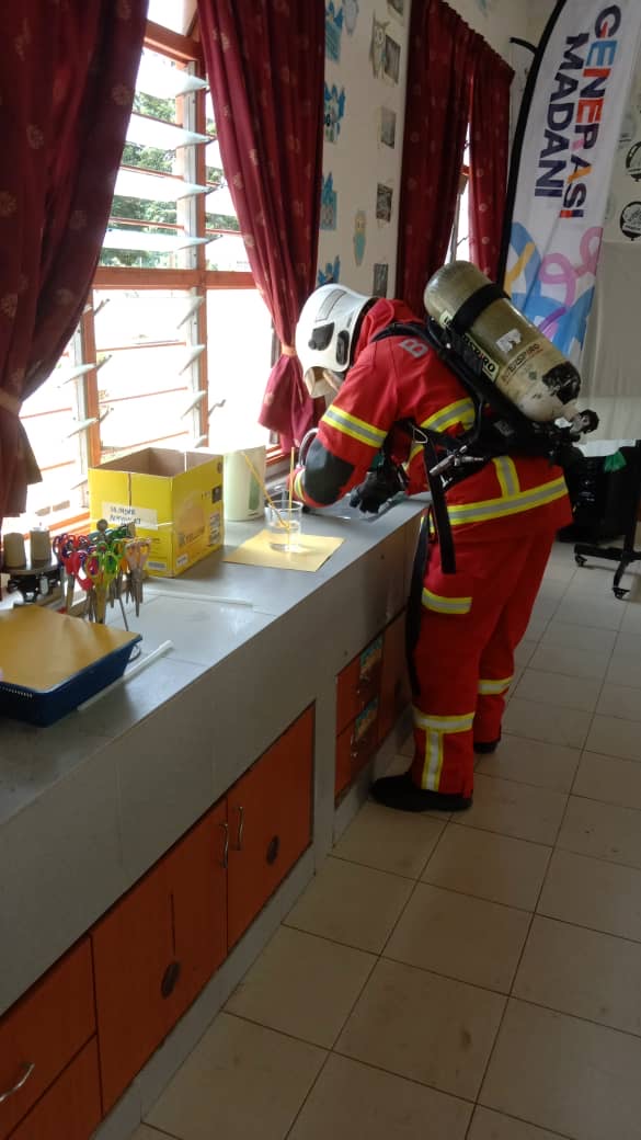 19 murid dibawa ke hospital akibat tumpahan merkuri