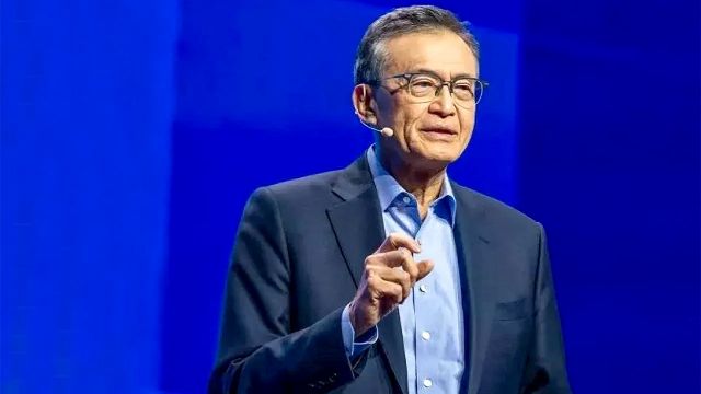 Didakwa ‘rapat’ dengan China, Trump desak CEO Intel letak jawatan