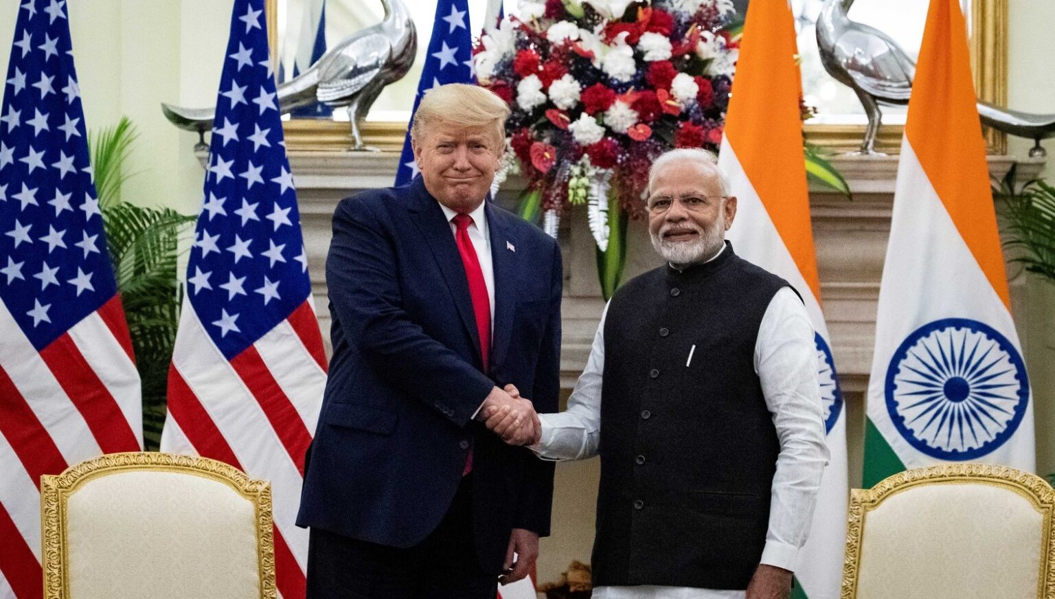 India tangguh beli senjata, pesawat baharu AS ekoran tarif Trump