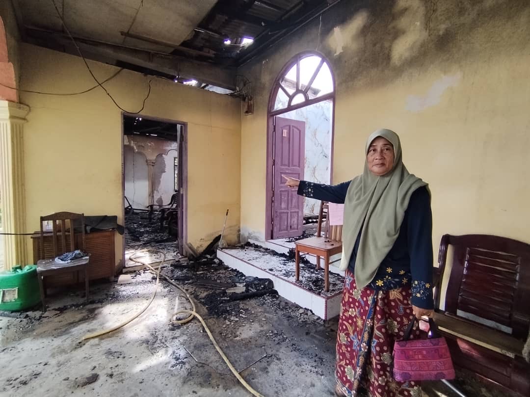 Isteri terkejut rumah terbakar disyaki dibakar suami