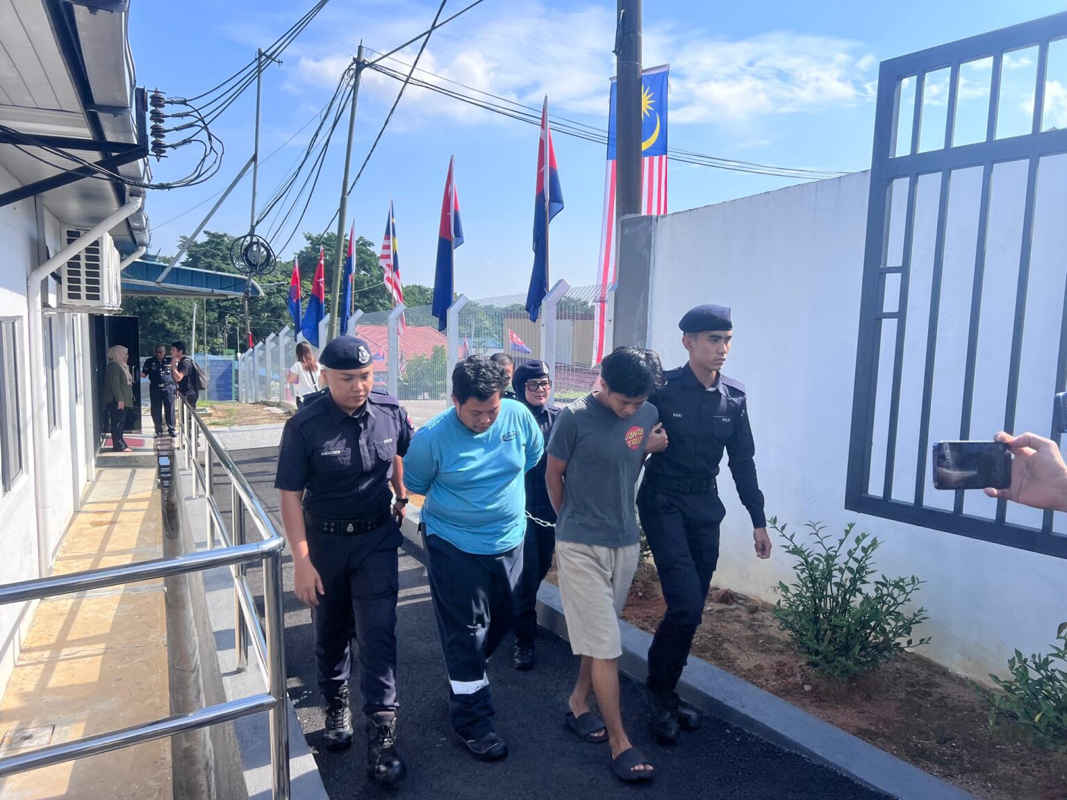 Dua lelaki didenda RM10,000, mengaku jadi keldai akaun