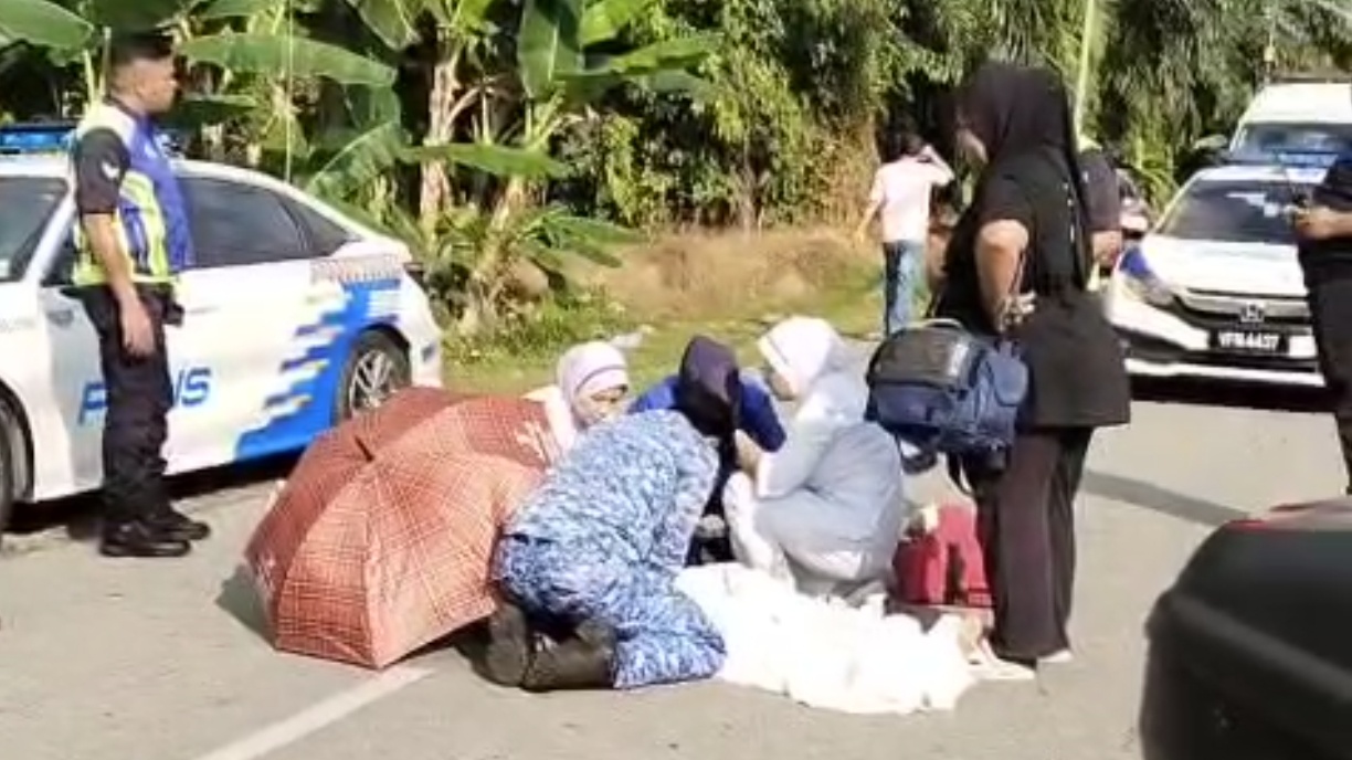 Wanita cedera ditikam suami