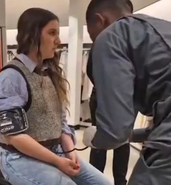 Pelajar disengat kala jengking ketika cuba baju di butik Zara