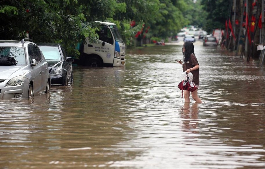 Taufan Kajiki ragut lima nyawa di Thailand
