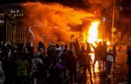 Jakarta huru-hara, balai polis medan rusuhan ganas