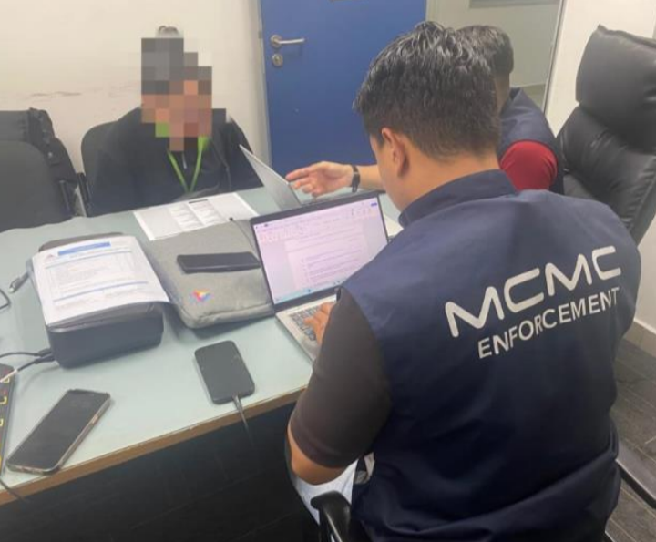 Kes Zara Qairina: Sebar berita palsu dan 3R, Pengendali laman Facebook dipanggil