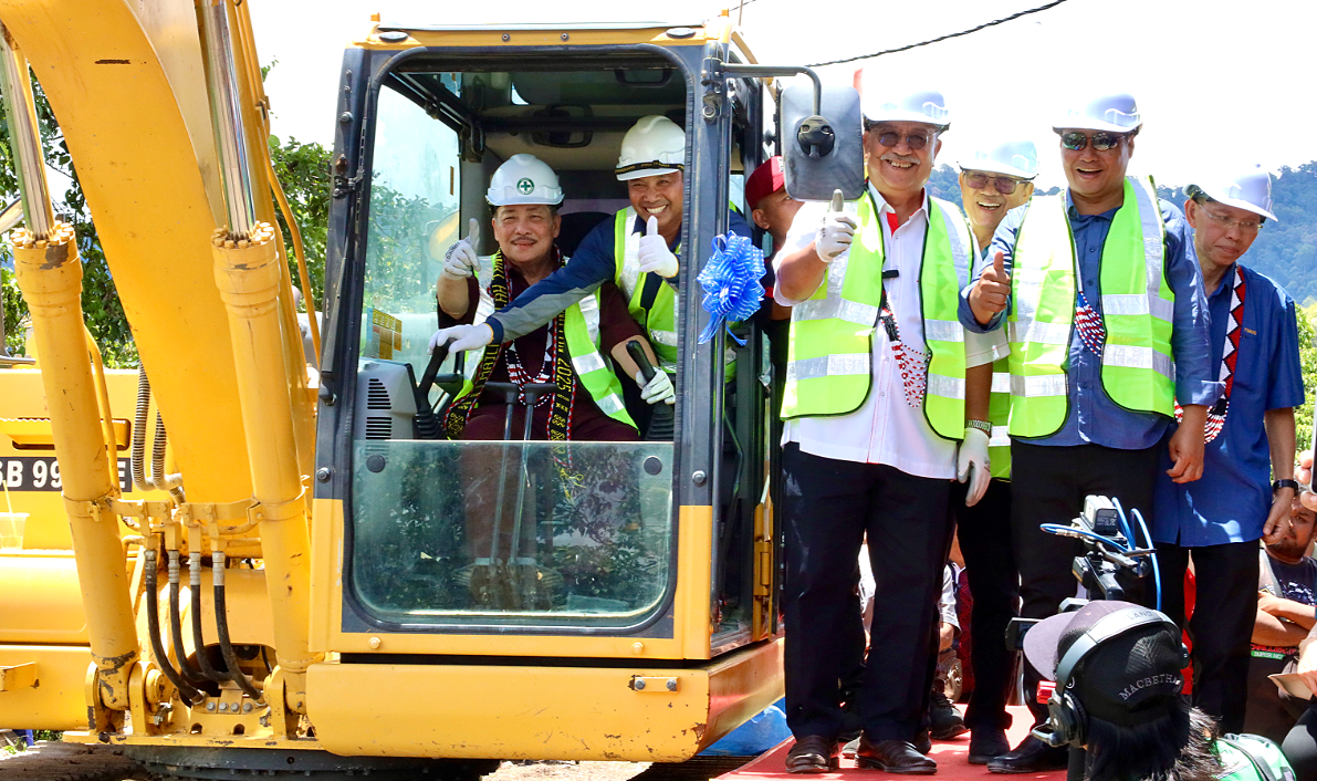 Hajiji launches Paginatan New Township Project