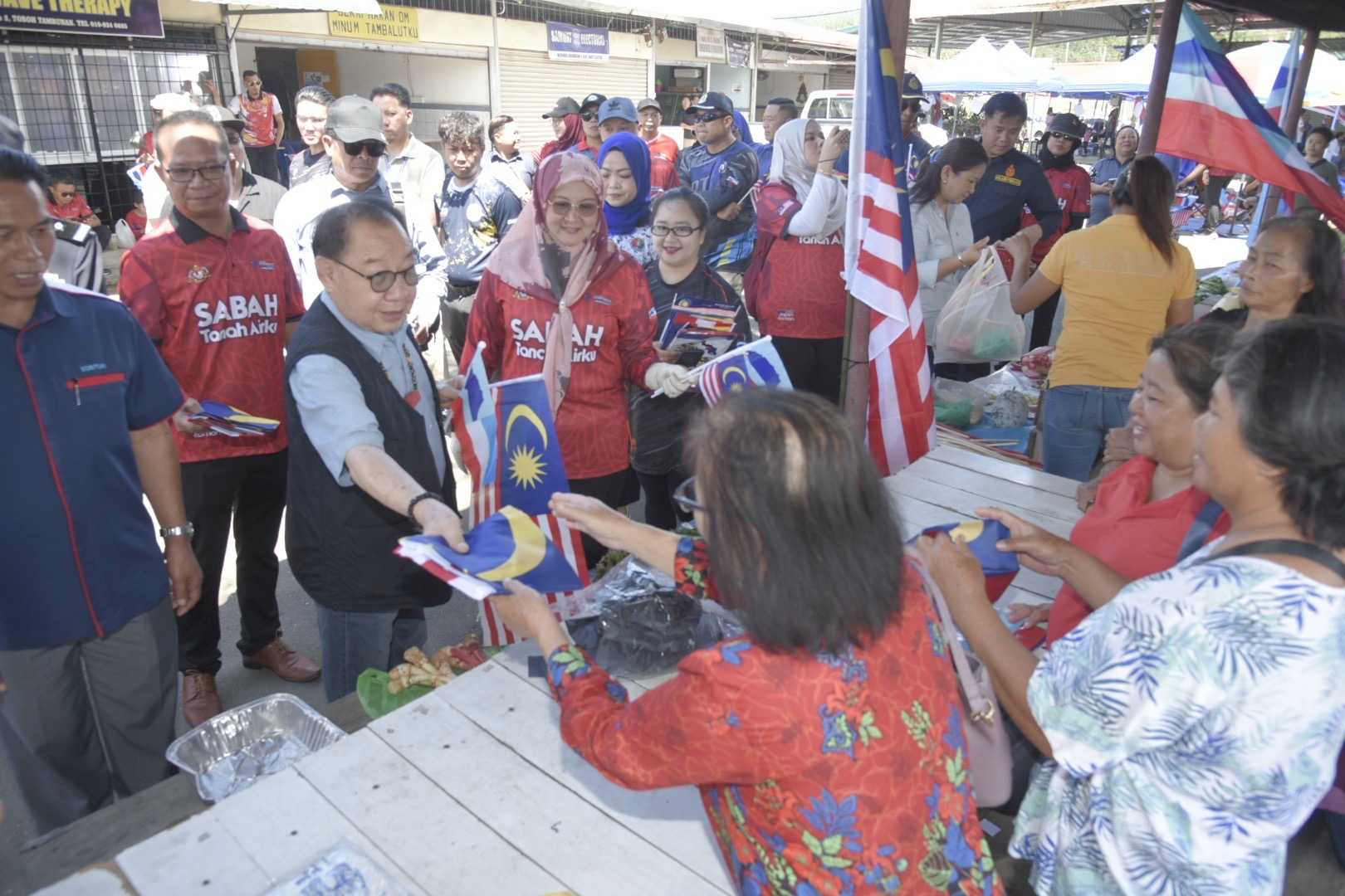 TKM I edar bendera di tamu Toboh