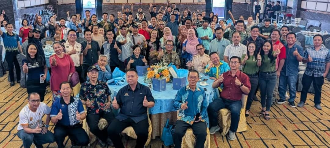 邦奎：續為社區發展獻策 建議設九魯退休教師協會