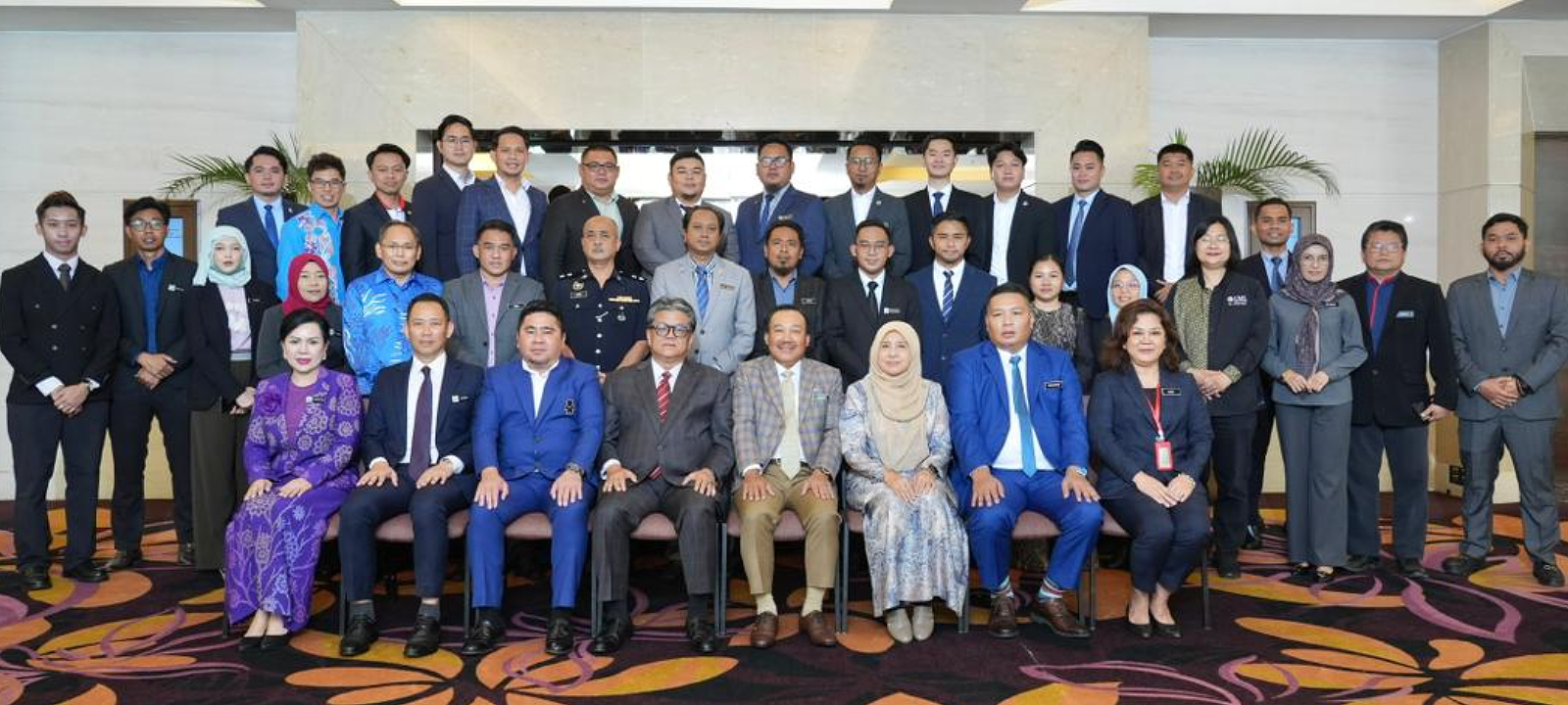 Belia idealistik, pemacu pembangunan negeri – Ellron