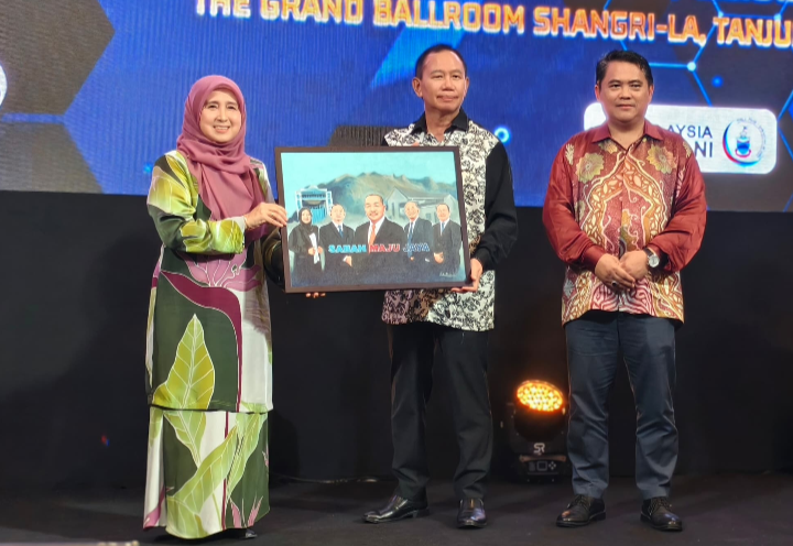 Pewujudan jawatankuasa khas basmi miskin tegar peringkat daerah