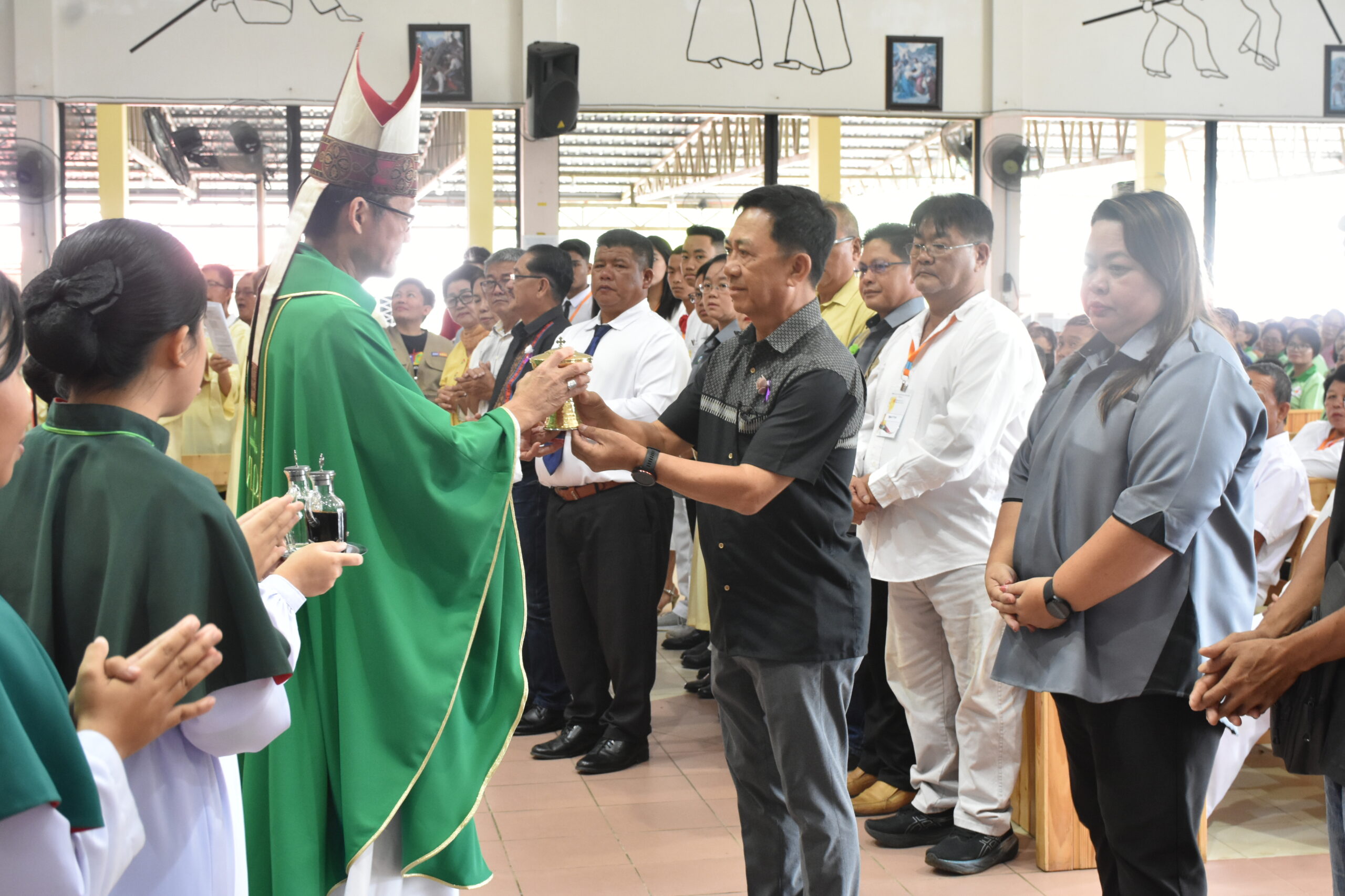 Timbalan Ketua Menteri meriahkan sambutan Hari Paroki di Ranau