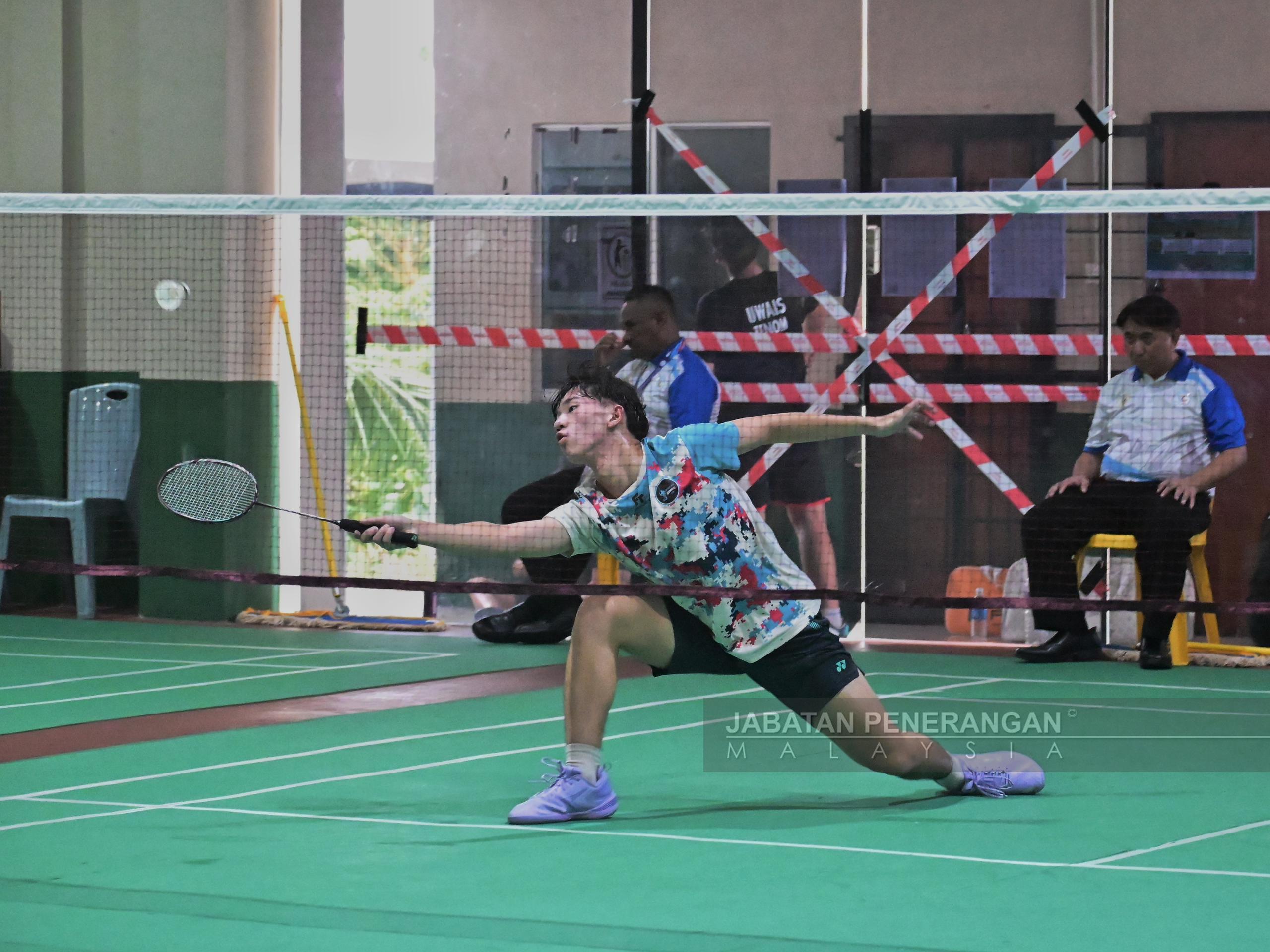 SAGA XI : 26 pasukan berentap acara badminton