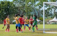 SAGA XI : Tenom ungguli bola sepak wanita