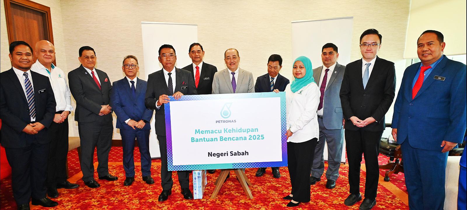 Kerajaan Negeri hargai sumbangan PETRONAS bantu mangsa banjir