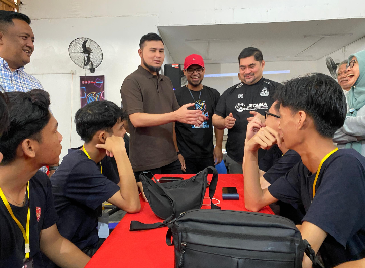 Shahelmey galak belia Putatan ceburi e-Sport, lonjak industri digital