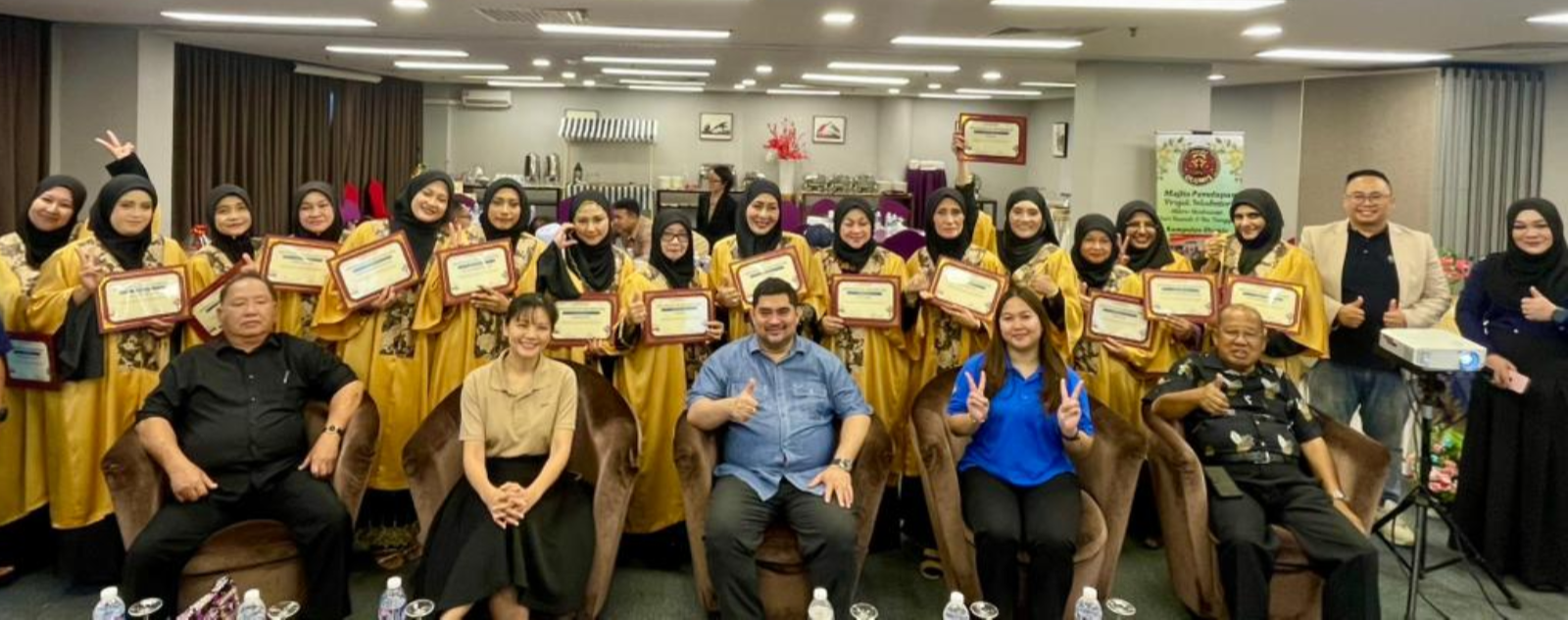 Shahelmey seru wanita Putatan giat dalam bidang keusahawanan