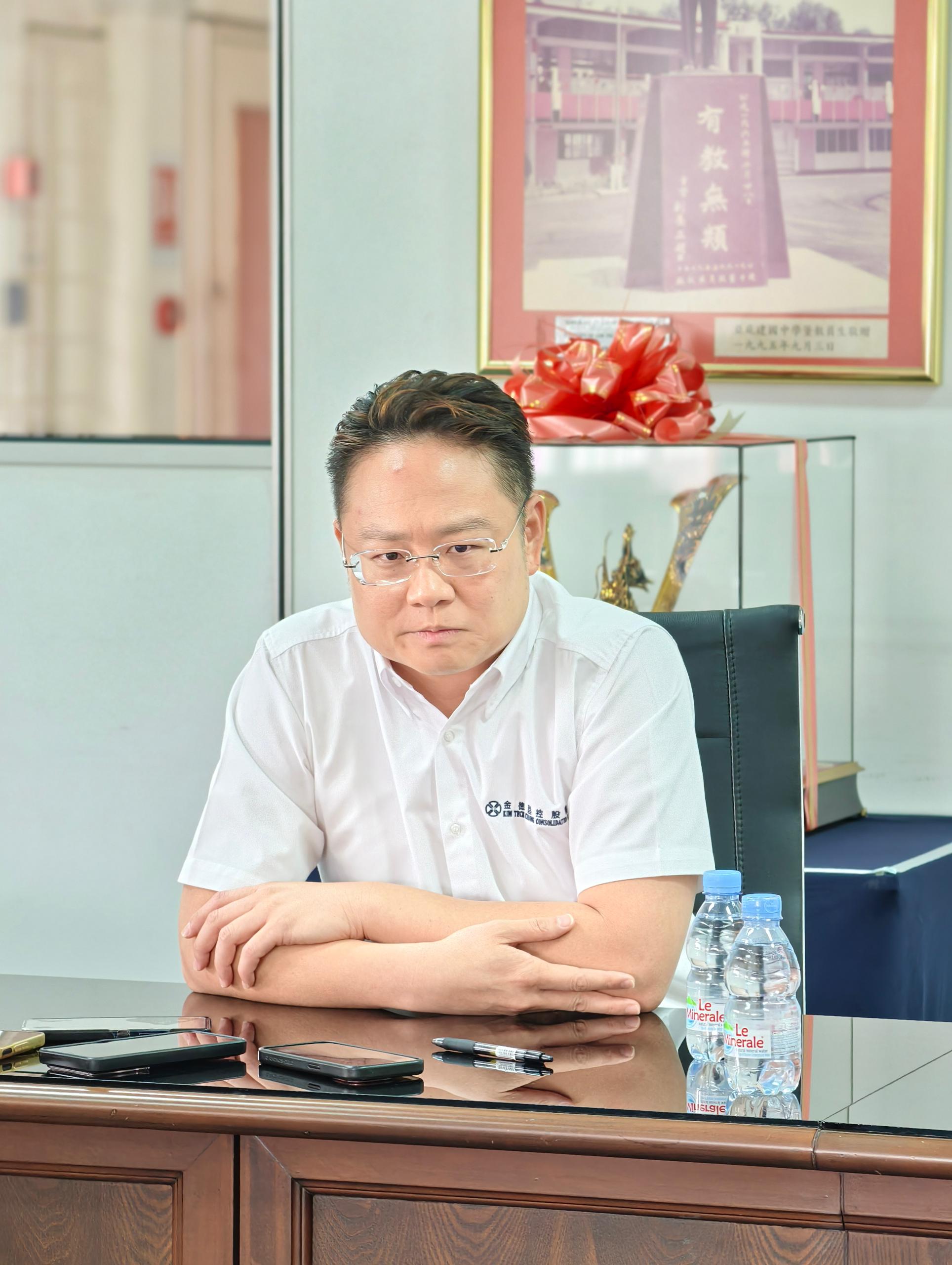 Jangan politikkan isu kaum - Lau