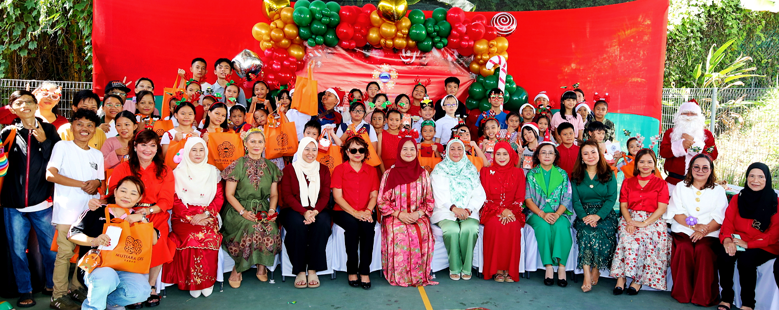 MUTIARA GRS溫馨慶聖誕 關懷學童與慈善機構
