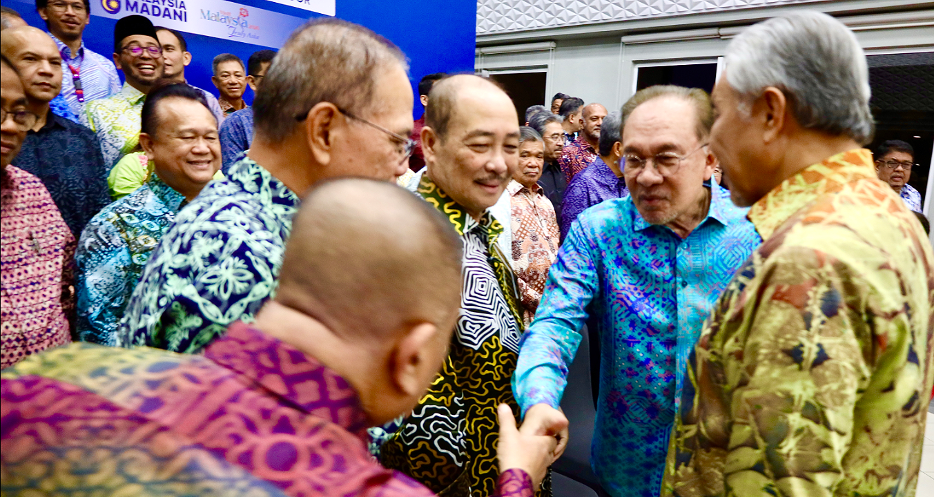 哈芝芝率沙代表團 出席昌明政府閉門會議