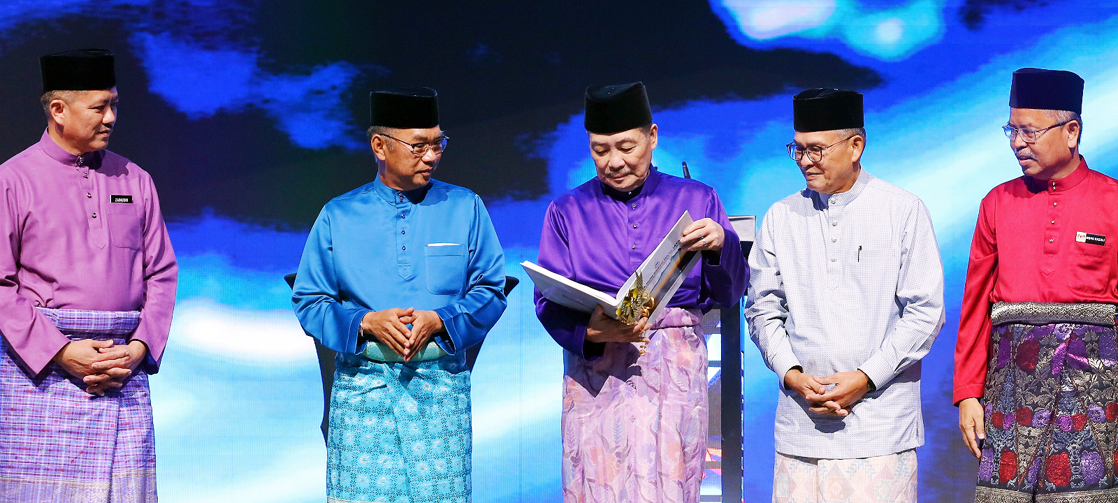 Sabah momorikot kosindakon ginoris tumopong, nimbulaian om gatang ikonomi